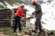 holz-sagen-buehne holz-sagen-buehne